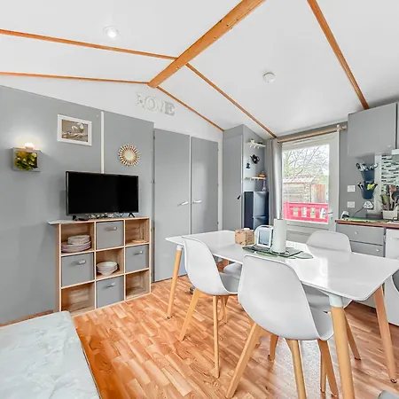 N102 Mobil A Apartment